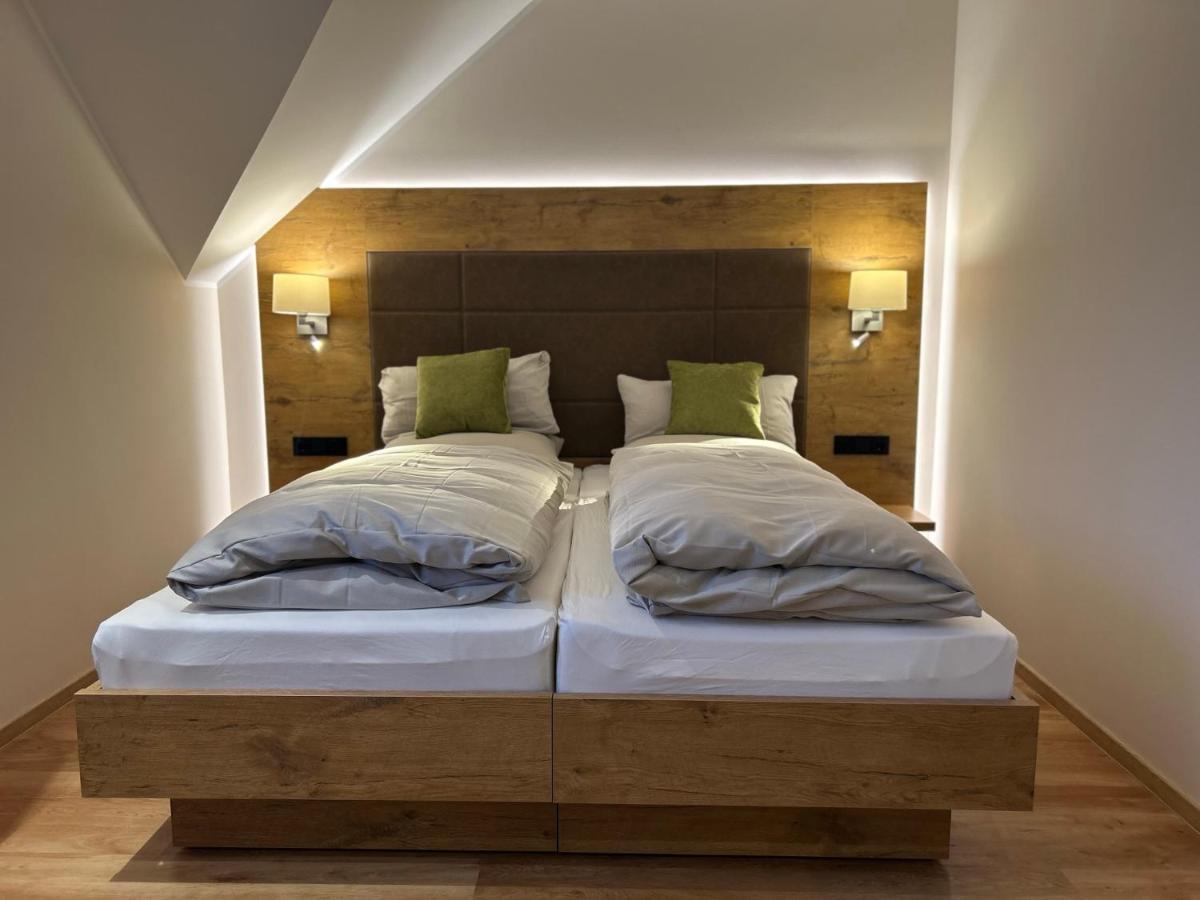 Laupus-Hof Apartment Бад Вилбел Екстериор снимка