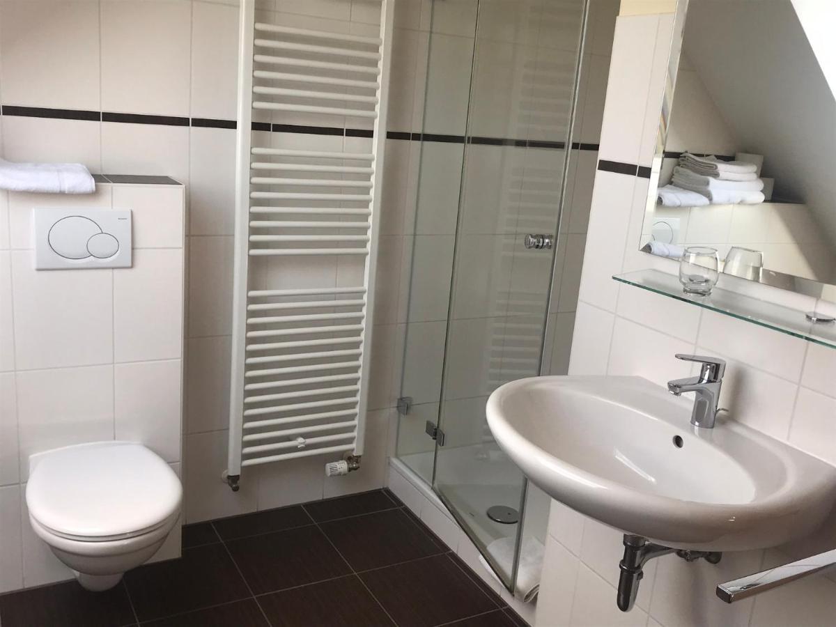 Laupus-Hof Apartment Бад Вилбел Екстериор снимка
