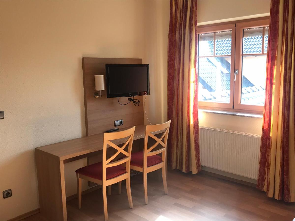 Laupus-Hof Apartment Бад Вилбел Екстериор снимка