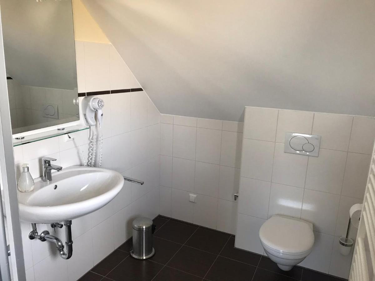 Laupus-Hof Apartment Бад Вилбел Екстериор снимка