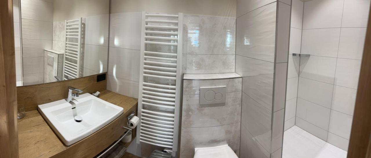 Laupus-Hof Apartment Бад Вилбел Екстериор снимка